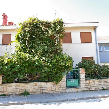 Apartamento Holiday Apartment Gortanova, A1 Pula