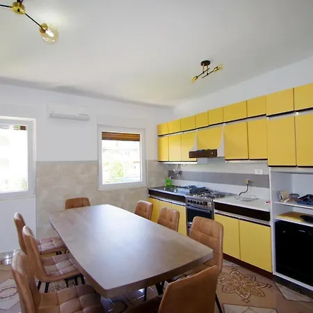 Appartement Gortanova, A1 Pula