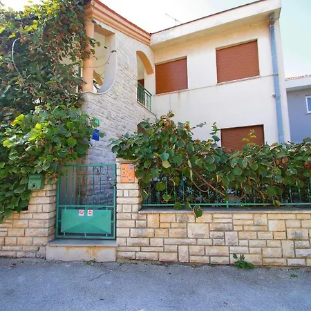 Apartamento Holiday Apartment Gortanova, A1 Pula