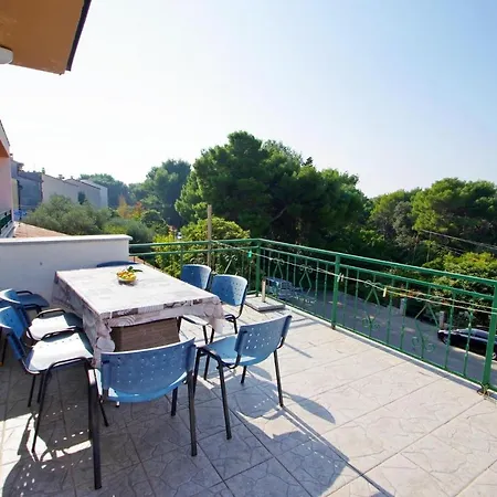 Apartment Gortanova 6+2 Pula