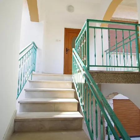 Apartment Gortanova 6+2 *