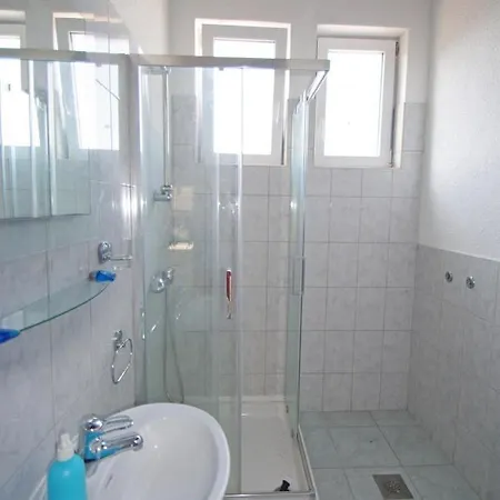 Gortanova 6+2 * Pula