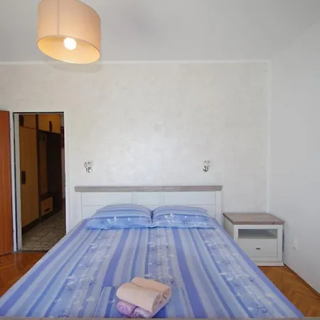 Gortanova 6+2 * Pula