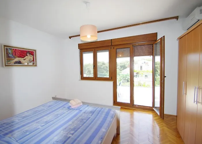 Lägenhet Holiday Apartment Gortanova, A1 *