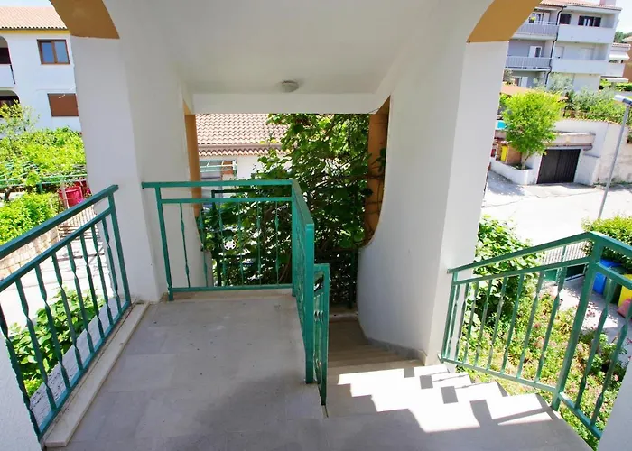 Holiday Apartment Gortanova, A1 * Pola