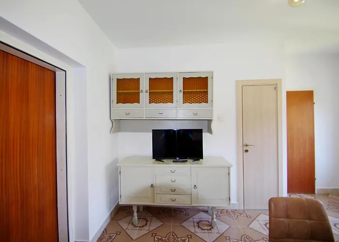 Holiday Apartment Gortanova, A1 *